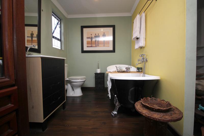 3 Bedroom Property for Sale in Reebok Western Cape